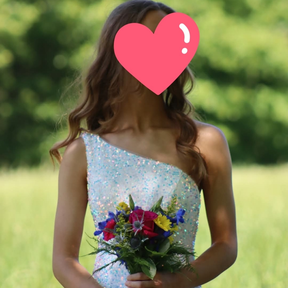 Sherri Hill White Prom Dress